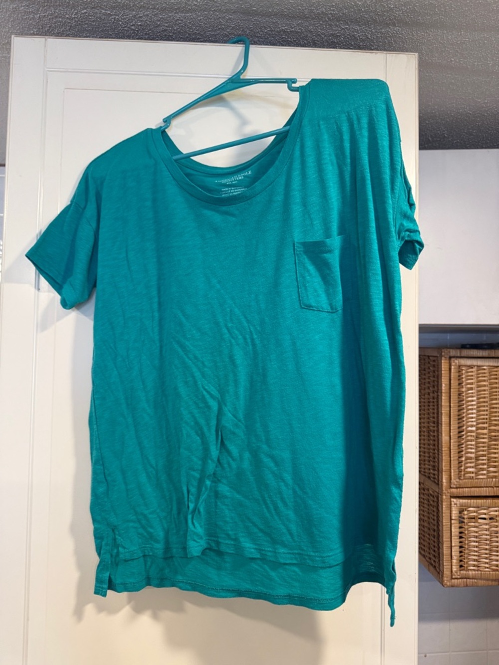 American eagle Teal Pocket Tee - Casual Short Sleeve Shirt size XS 3:22